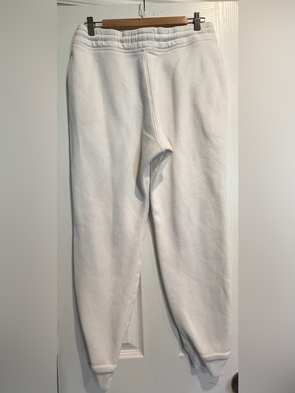 Hollister white Sweatpants with Logo Tag - Picture 2 of 3